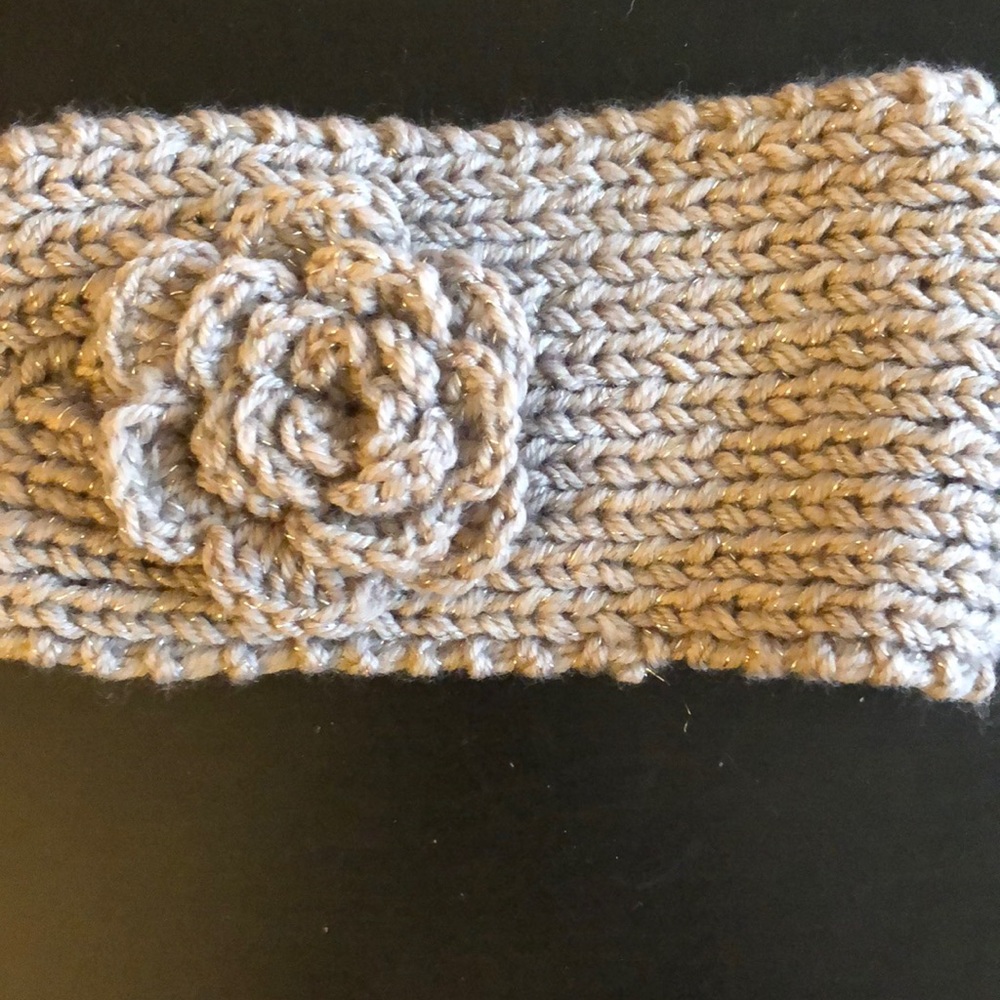 Knit headband with flower detail - NWT